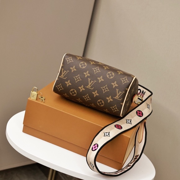 🦋 Beautiful LV speedy 20 🦋 BRAND NEW! - Picture 2 of 6